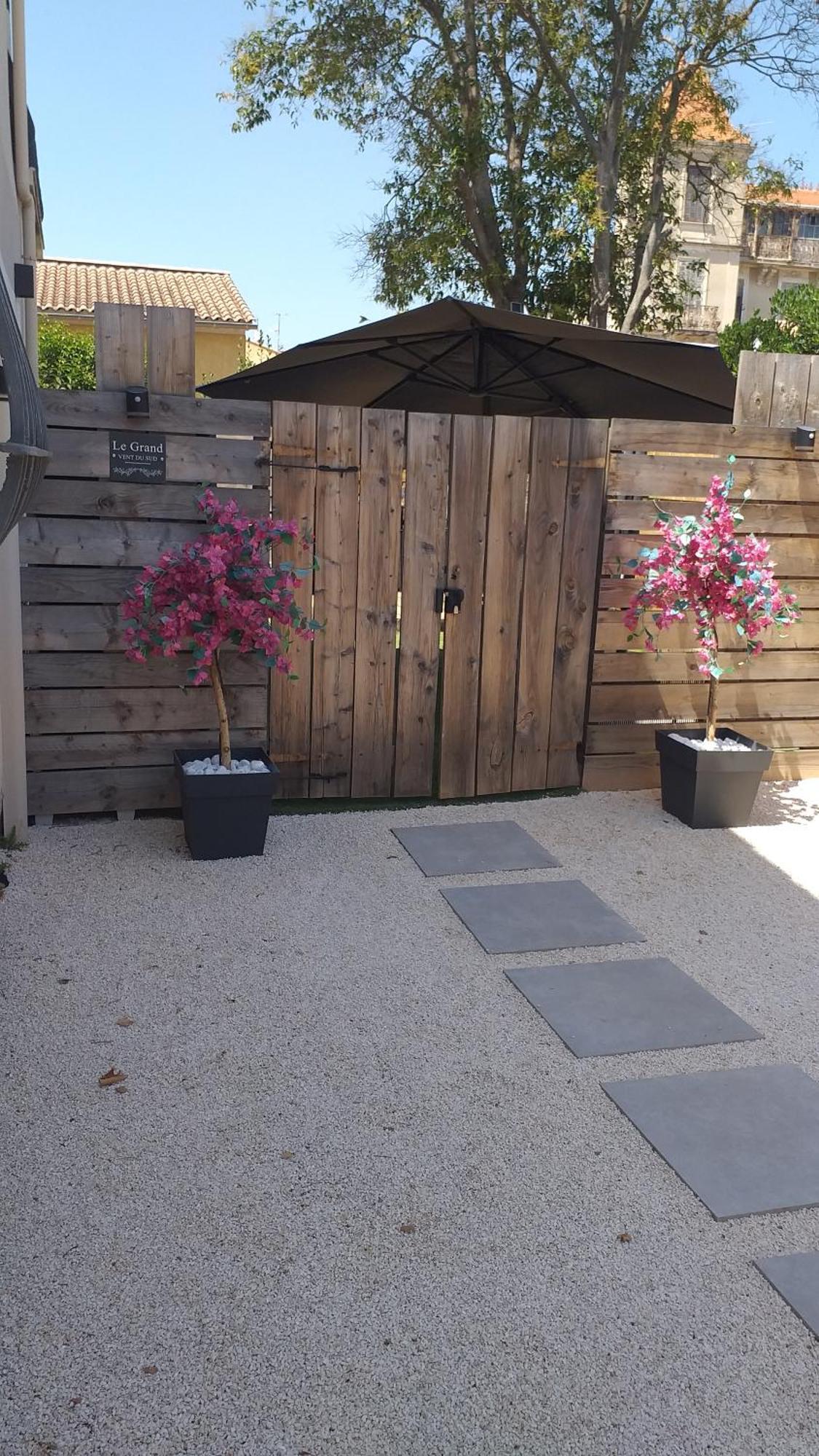 Magnifique Appartement 2 Chambres Avec 50 M2 De Jardin Privatif La Crau Exterior foto